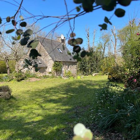 An Ti Bihan, Gite Breton A La Campagne Villa Tonquédec Exterior foto