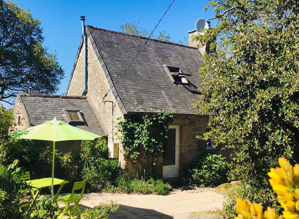 An Ti Bihan, Gite Breton A La Campagne Villa Tonquédec Exterior foto