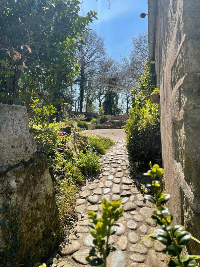 An Ti Bihan, Gite Breton A La Campagne Villa Tonquédec Exterior foto