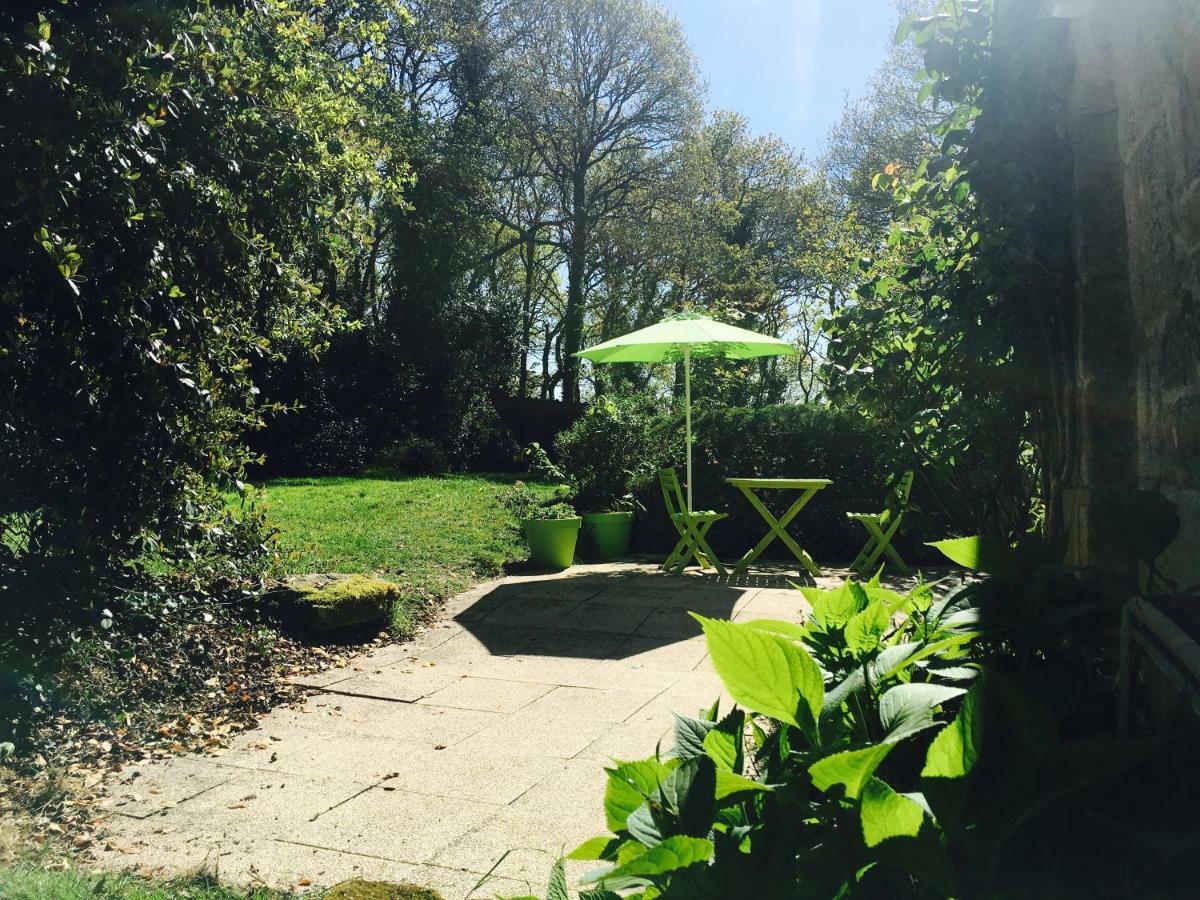 An Ti Bihan, Gite Breton A La Campagne Villa Tonquédec Exterior foto